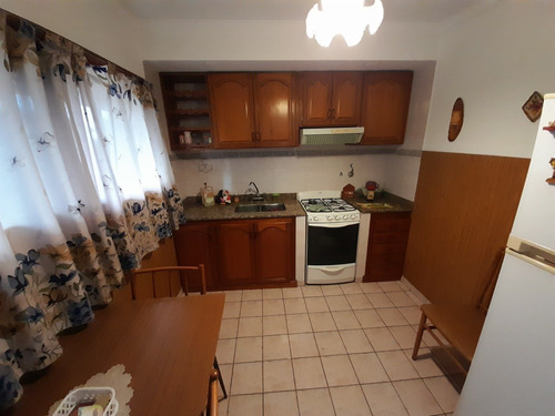 Imagen 9 de 30 de Ph 3 Ambientes + Local