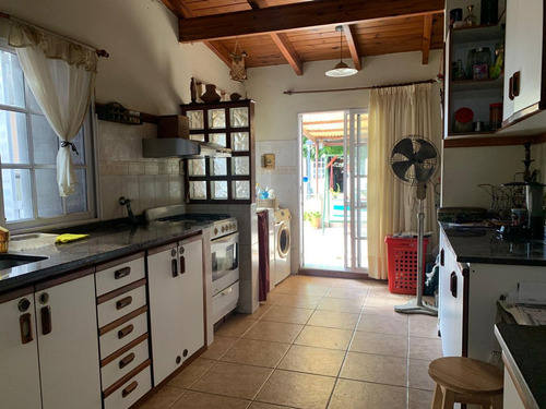 Casa En Venta 3 Dormitorios Granadero Baigorria
