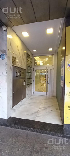 Venta De Oficina En Grand Astoria Oficce 7 Piso