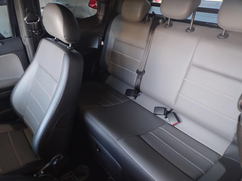 Volkswagen Saveiro 1.6 16V G6 CROSS CABINE DUPLA FLEX