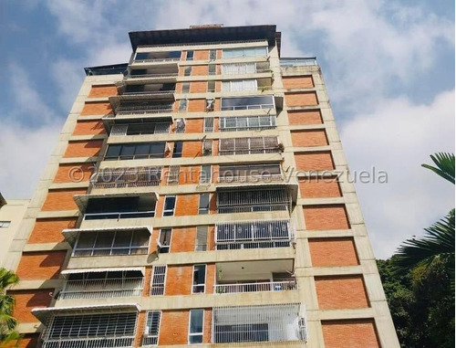 Apartamento En Venta Las Palmas 24-11685