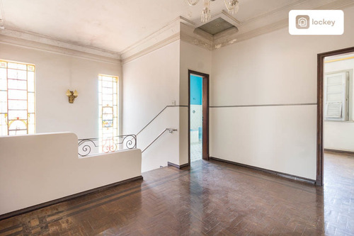Imagem 2 de 15 de Aluguel De Casa Com 360m² E 10 Quartos - 8815