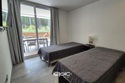 Departamento En Venta De 3 Ambientes Con Parrilla Y Piscina En Pinamar Norte