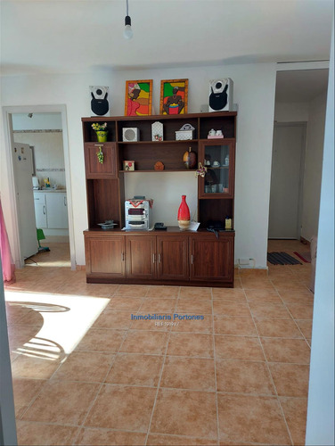 Imagen 3 de 13 de Se Vende Apartamento De Dos Dormitorios En Buceo Cw191987