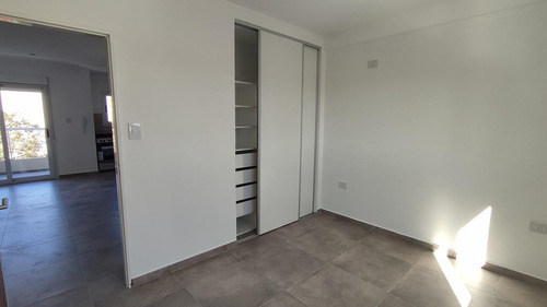 Imagen 8 de 13 de Venta Estrenar Depto. 2 Dorm. Frente - 64 E/ 18 Y 19 - La Plata