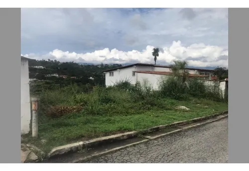 Terreno En Prados Del Este