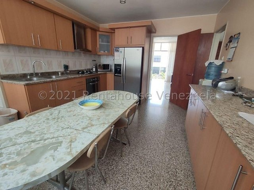 Imagen 12 de 19 de Casa En Venta #22-4802 Yubelys Martínez 04242763692 Rent-a-house