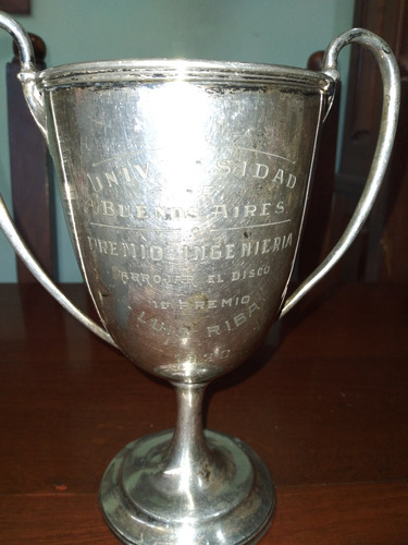 Trofeo Antiguo De La Universidad De Buenos Aires De 1.920