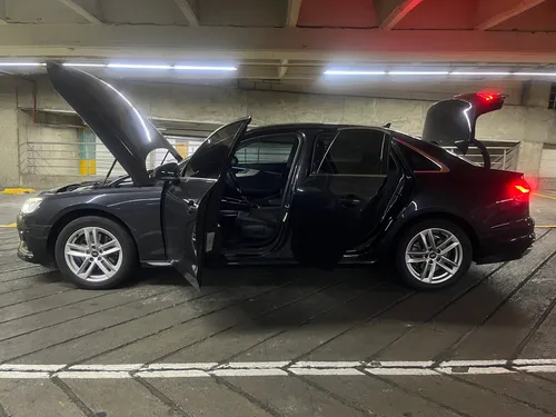 Audi A4 AUDI A4 TFSI MHEV advance TP TURBO
