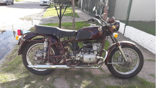 Imagen 11 de 17 de Kawasaki Kz 400 Cm3 De 1975