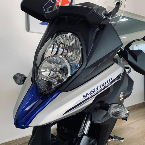 Imagen 6 de 25 de Suzuki V Strom 650 Xt - Touring 650 - Toma De Permutas - 999
