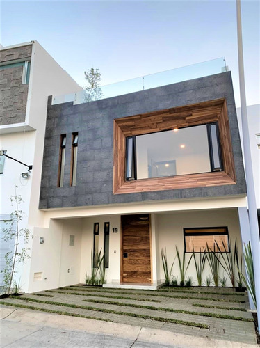 Imagen 1 de 14 de Casa En Sendas Residencial, Valle Imperial, Zapopan