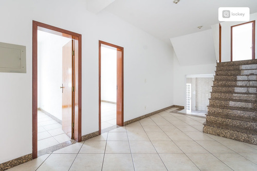 Imagem 10 de 15 de Aluguel De Casa Com 265m² E 5 Quartos - 13412
