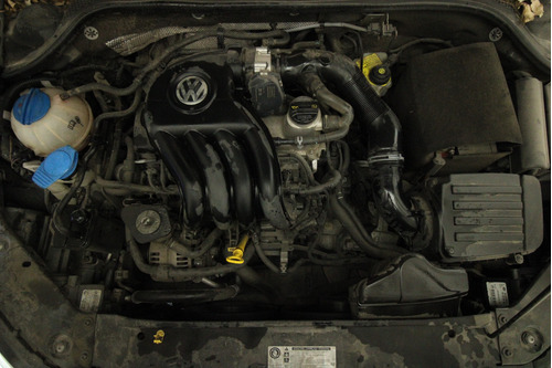 Volkswagen Jetta 2.0 Live Mt