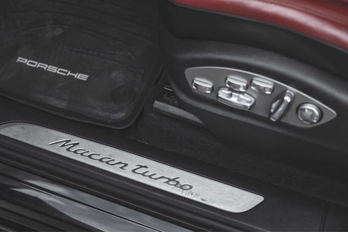 Imagen 15 de 15 de Porsche Macan 2015 3.6 Turbo