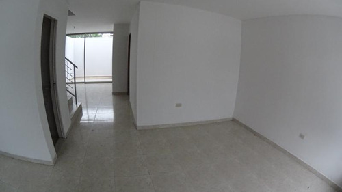 Casa En Venta En Cúcuta. Cod V25943