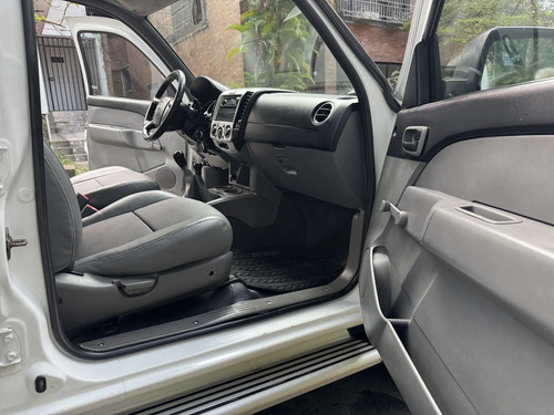 Mazda Bt-50 Diesel 4x4 Mt