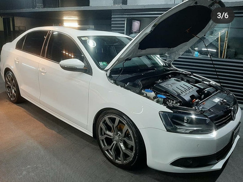 Volkswagen Vento 2.0 Luxury I 140cv 2013