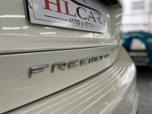 Imagem 13 de 14 de Fiat Freemont 2.4 Emotion Automatico 7 Lugares