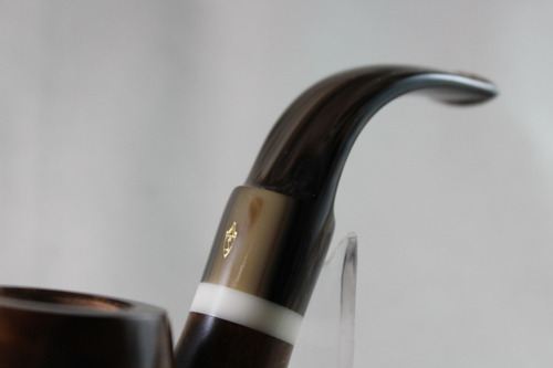 Imagen 9 de 10 de Pipa Savinelli De Raiz De Brezo, Liquirizia 614, Curva