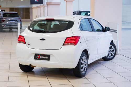 Chevrolet Onix Joy