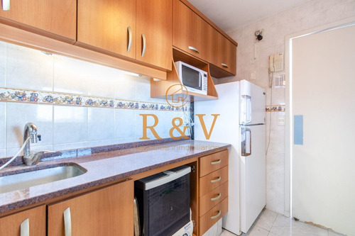 Imagen 19 de 23 de Apartamento De Dos Dormitorios En Venta Reciclado En Venta