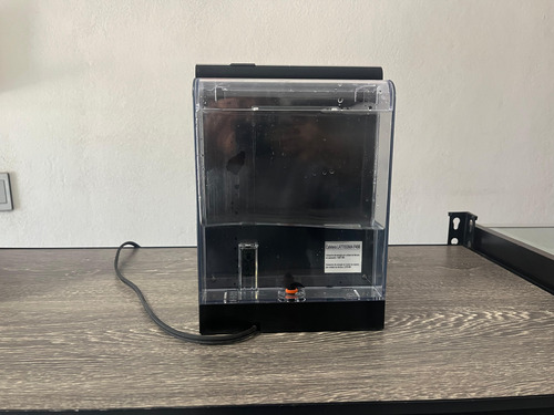 Cafetera Nespresso Lattissima Pro F456 Automática (Reacondicionado)