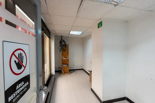 Oficina En Arriendo/venta En Porciúncula. Cod A1105052