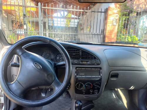 Ford Fiesta 1.6 Lx Aa