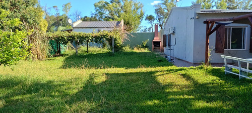 Casa Quinta En Zona De Regimiento, Urquiza Al Oeste, Gualeguaychú.