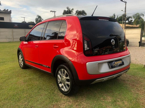 Imagem 3 de 15 de Volkswagen Up! 2016 1.0 Tsi 5p