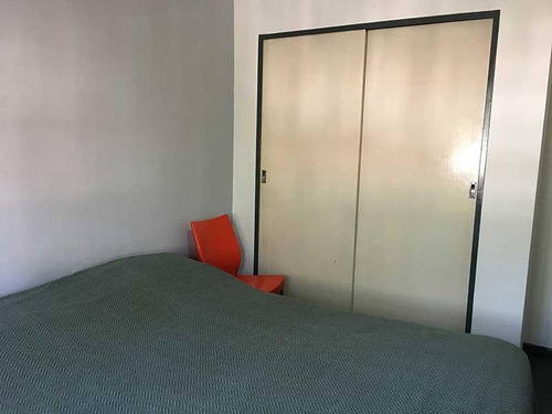 Imagen 7 de 9 de Dúplex 4 Ambientes Con Espacio Guardacoche