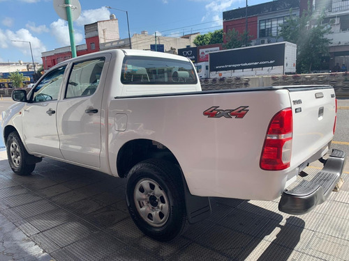 Toyota Hilux 4x4 2.5 Tdi C/doble Dx Pack Eléctrico 2014