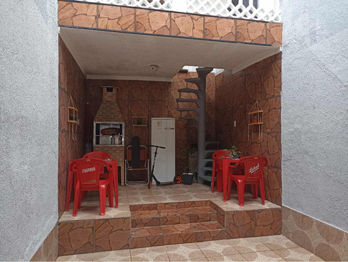 Sobrado Individual À Venda Em Itaquera