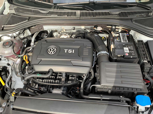 Imagem 9 de 15 de Volkswagen Jetta 2019 2.0 Gli 350 Tsi Aut. 4p
