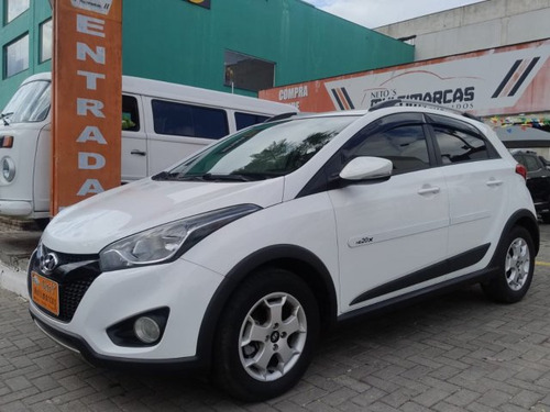 Hyundai HB20X HB20X 1.6 16V STYLE FLEX 4P AUTOMÁTICO