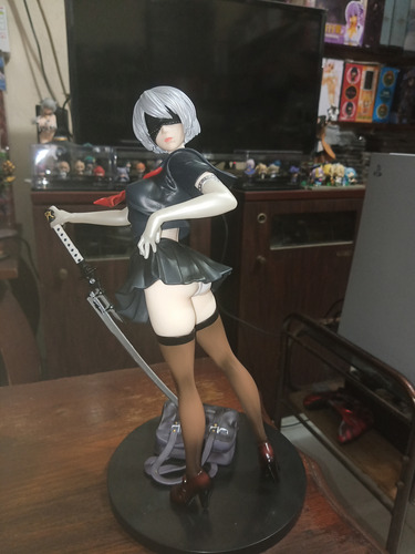 Figura 2b Nier Autómata School