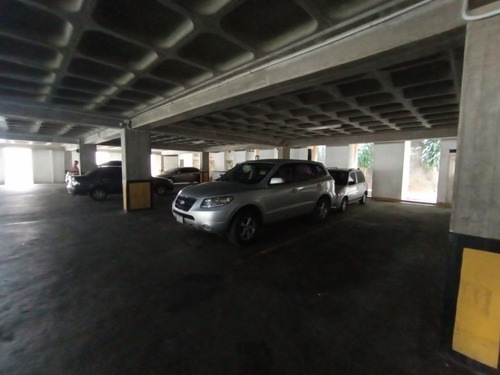 Imagen 26 de 26 de Venta Apartamento Colinas De Bello Monte 89m2, 3h/2b/2e