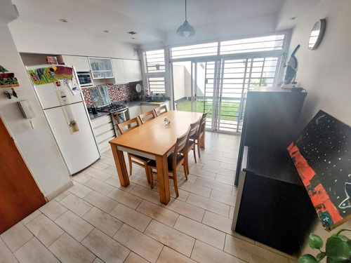 Imagen 4 de 30 de Casa A La Venta En Ramos Mejía