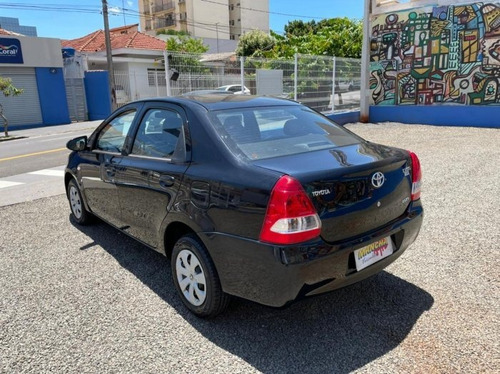 Etios Sedán 1.5 Xs Sedan 16v Flex 4p Manual