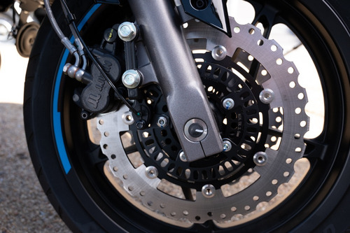 Imagen 2 de 20 de Cfmoto 650 Nk - Unico Moto Canning