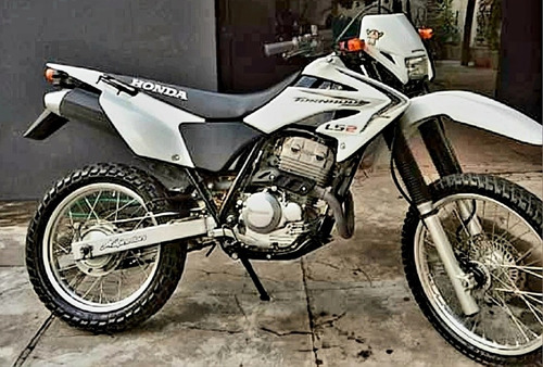 Imagen 1 de 2 de Honda Tornado 250