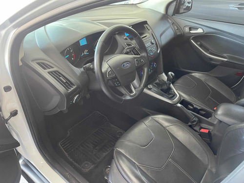 Imagen 5 de 11 de Ford Focus Iii 2016 2.0 Se