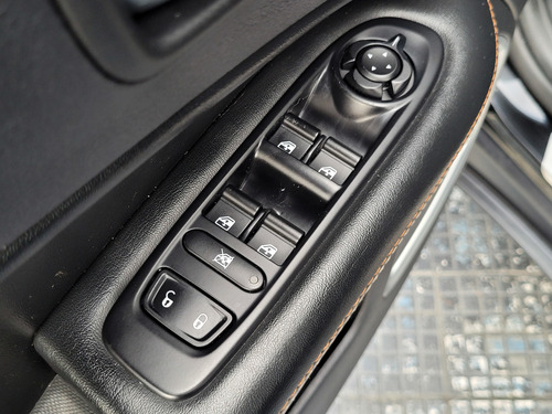 Jeep Compass 2.0 Longitude Flex Aut. 5p