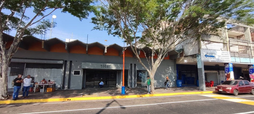 Local Comercial En Alquiler De Esquina En La Av Las Ferias Muy Cerca De La Av. Lara De 1.200 M2, Ideal Para Concecionario De Motos, Vehiculo, Muebleria, Ferreteria, Supermercados, Etc. Rp.