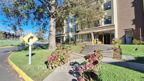 Departamento En Arriendo, En Condominio