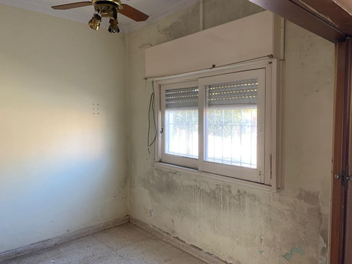 Imagen 6 de 8 de Venta- Casa Con Destino Comercial