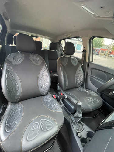 Renault Sandero Stepway 1.6 Privilege 105cv