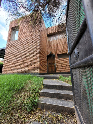 Vendo Casa 2 Dormitorios En Unquillo - Lomas De San José
