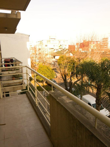 Imagen 3 de 10 de Departamento En Venta, Bernardo De Irigoyen 231 2°b, Belén De Escobar